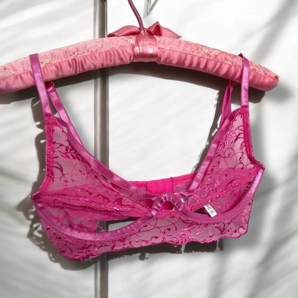 NWOT Lace Pink Bralette strappy S - Picture 1 of 6